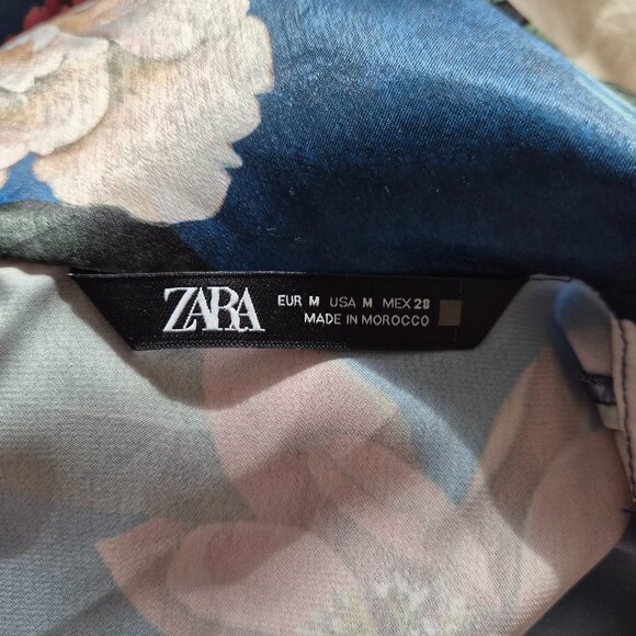Zara Cropped Floral Top, Size M - Picture 8 of 8